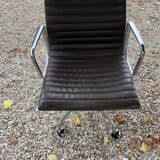 Herman Miller Office Chair – Executive Model from the Aluminum Group