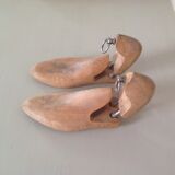 Shoe trees