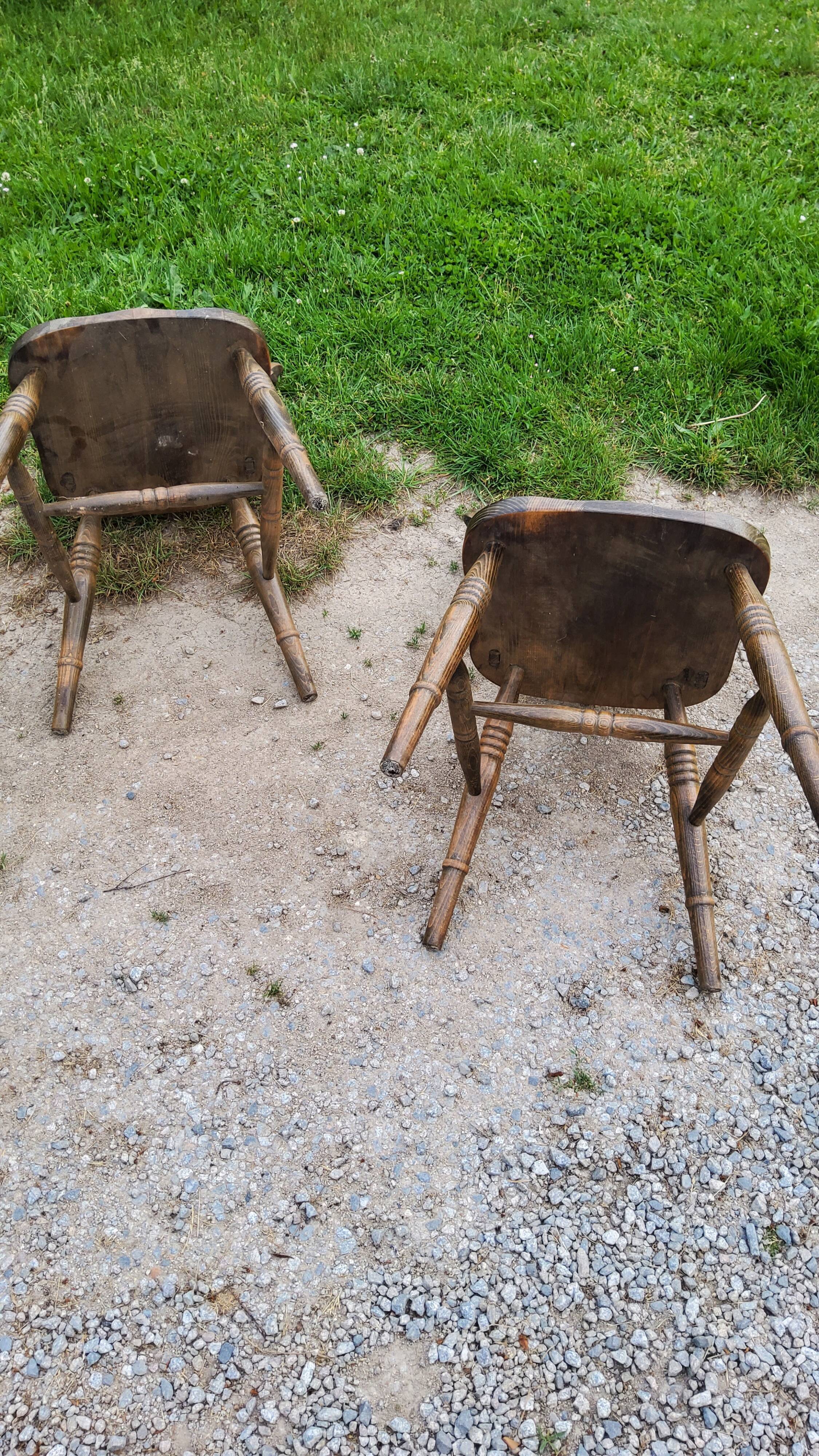 Set of 4 mountain style chairs from the 60s in beech