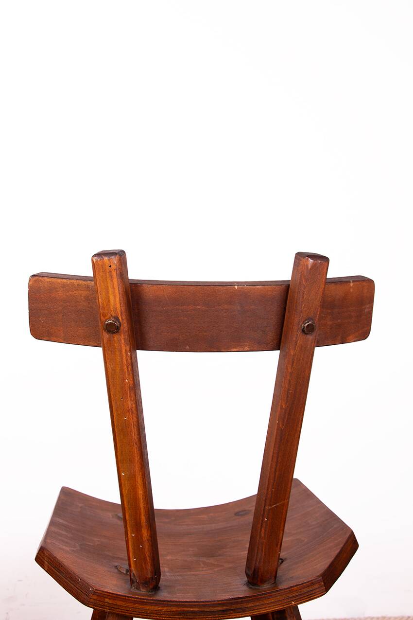 Brutalist pair of chairs in Elm in the style of Jean Touret 1950.