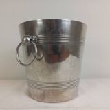 Silver metal champagne seal