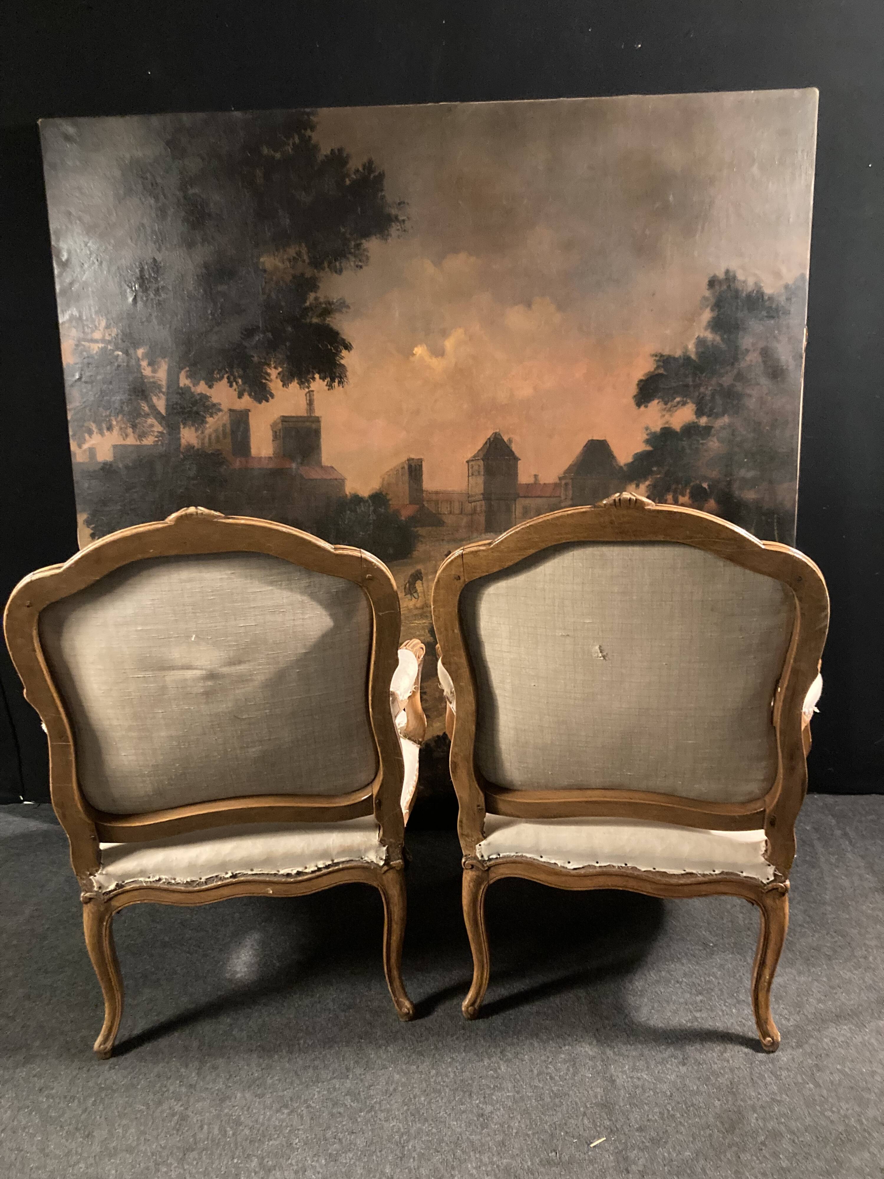 Pair of Queen armchairs