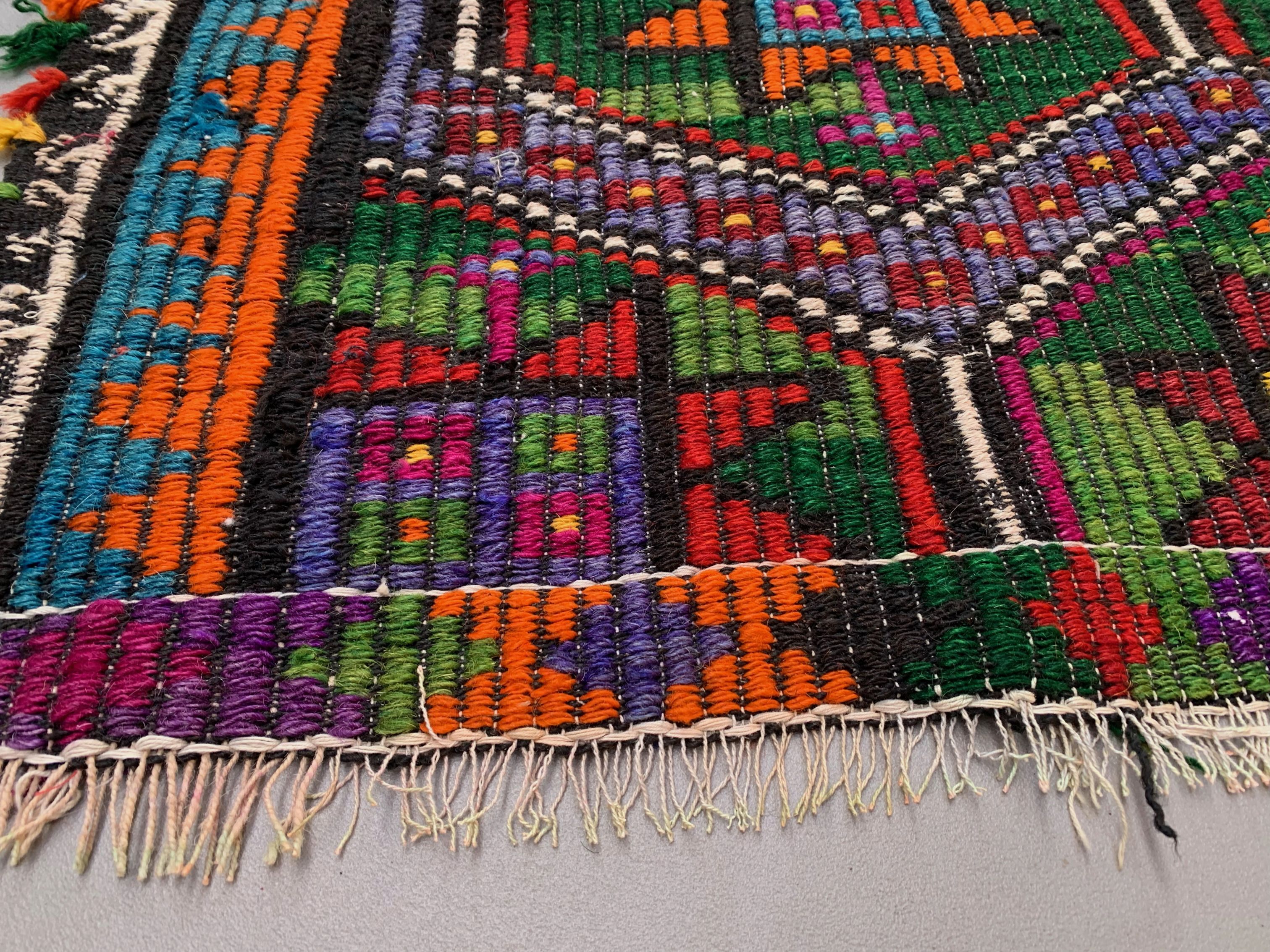 Medium Vintage Turkish Kilim Rug 176x105 cm Wool Kelim