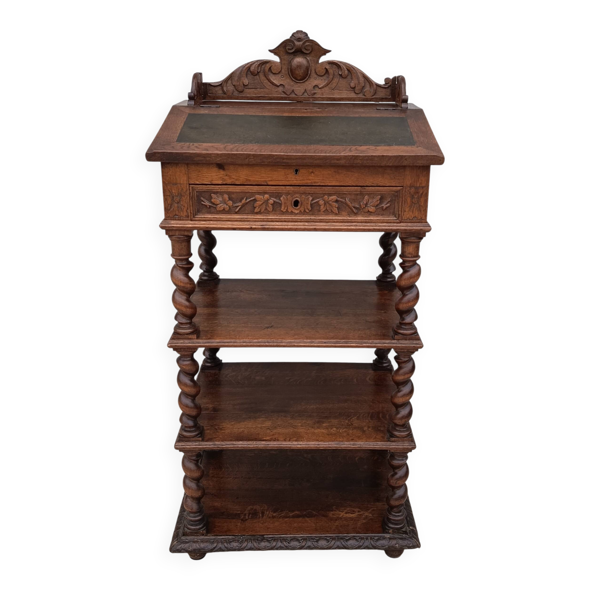 High Louis XIII writing desk in oak