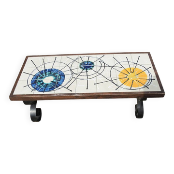 Antique Belarti-style ecru ceramic coffee table