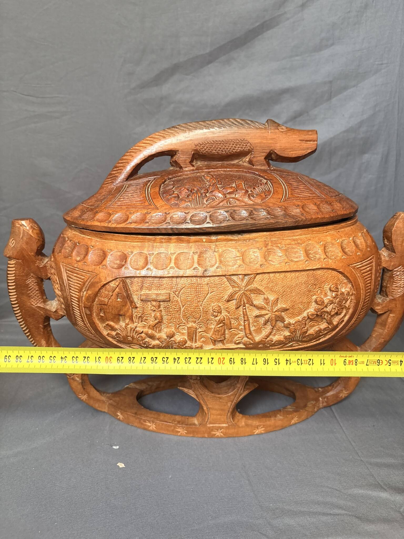 Ancient Box Casserole Soup Tureen Carved Dish Wood Lizard Asia Oceania