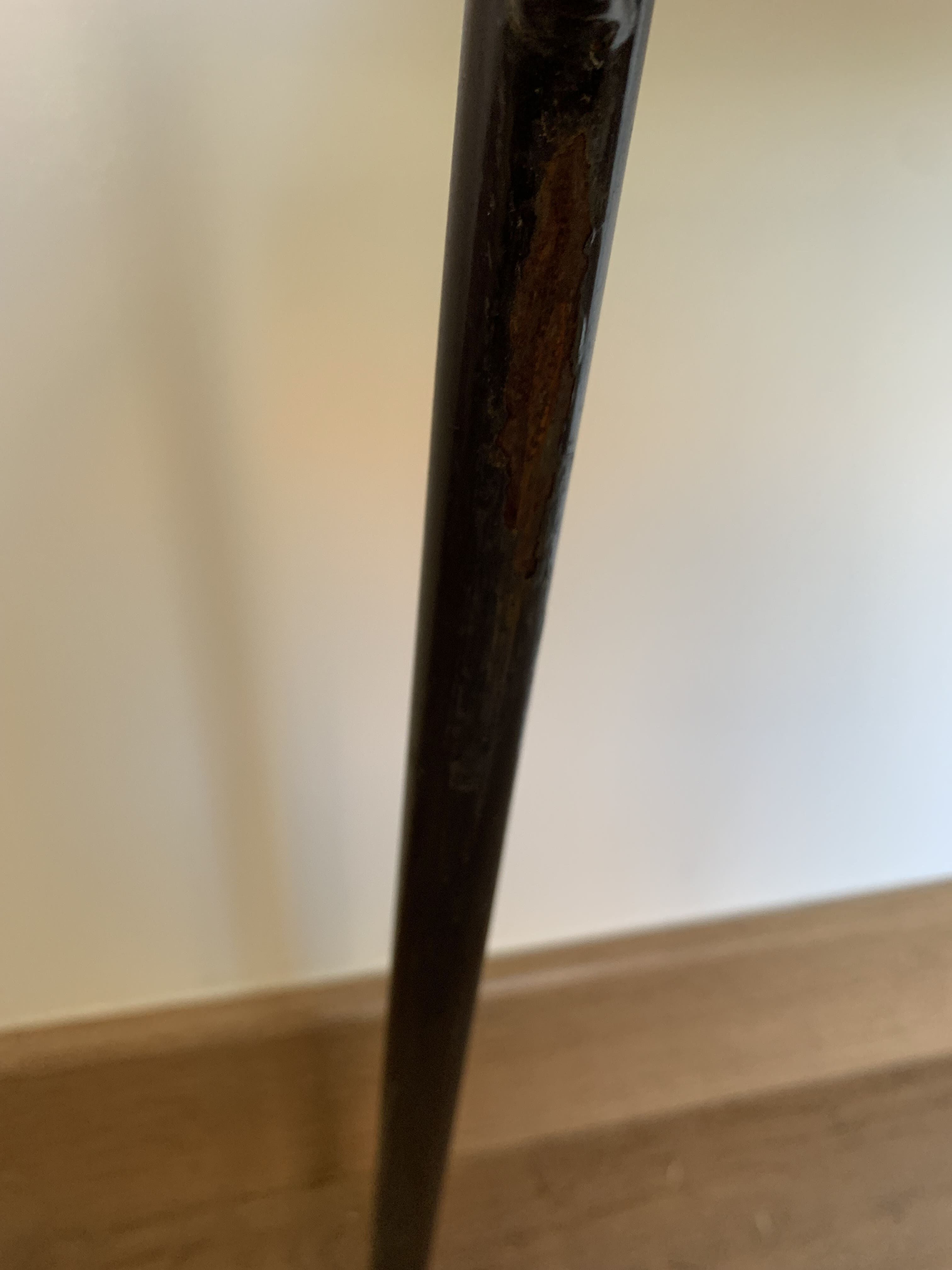 Chaise coque plastique marque Sitting