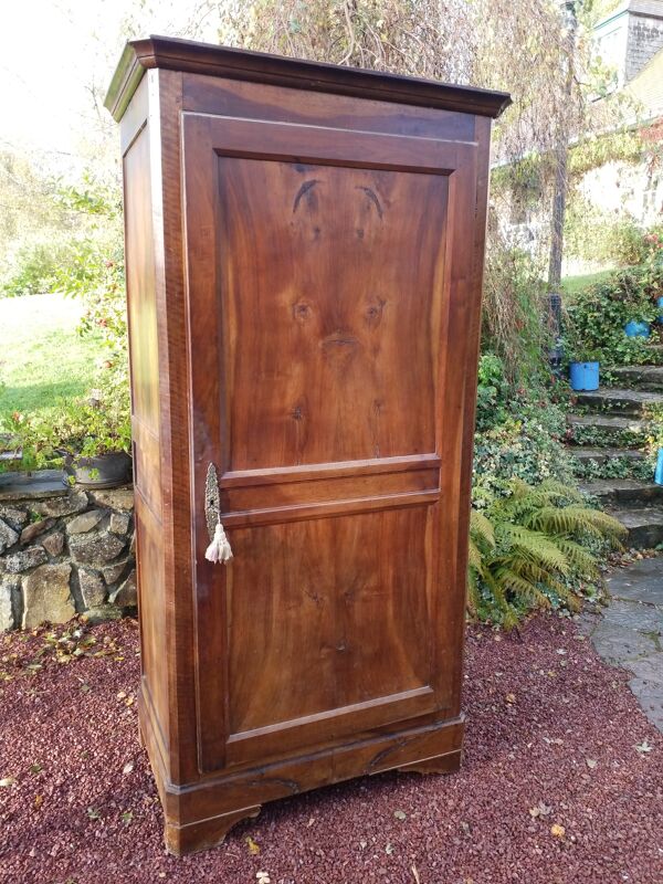 Bonnetière en loupe d ormes