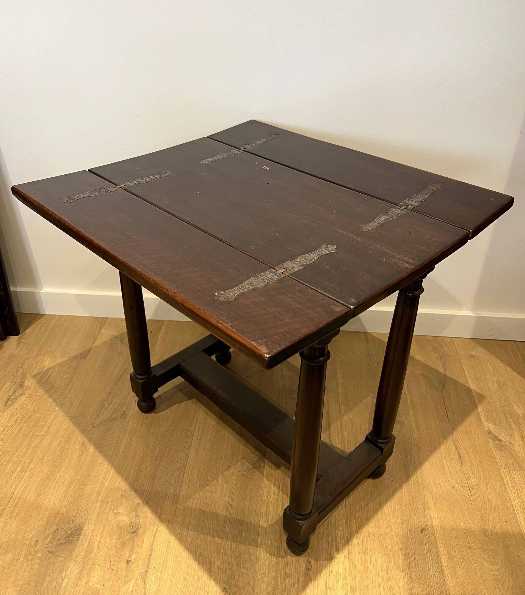 Portuguese Table with Folding Top in Walnut with Detached Columns and Stretcher