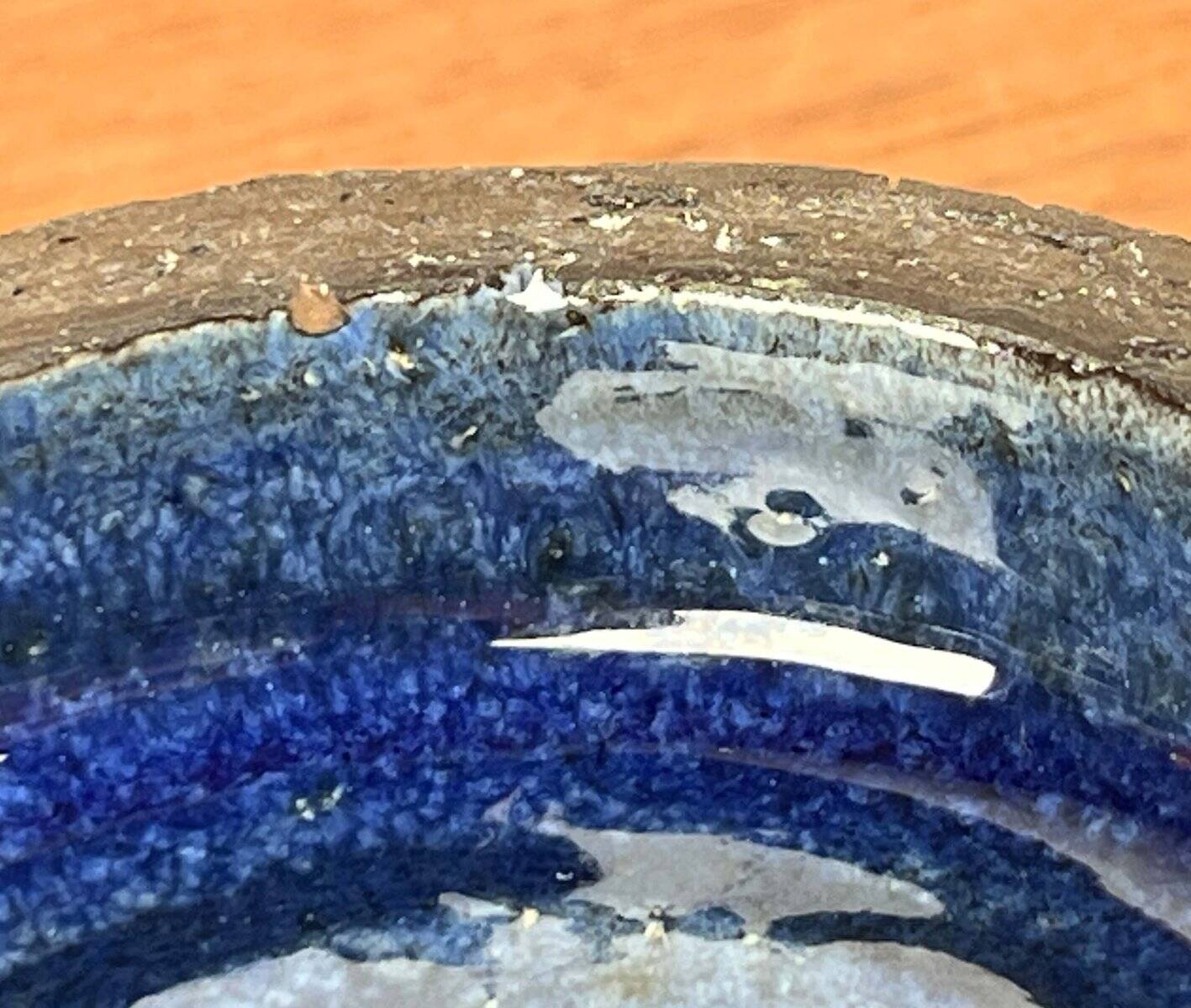 Danish studio pottery bowl from the mid-century by Robert Rob Bentsen, 1960s.