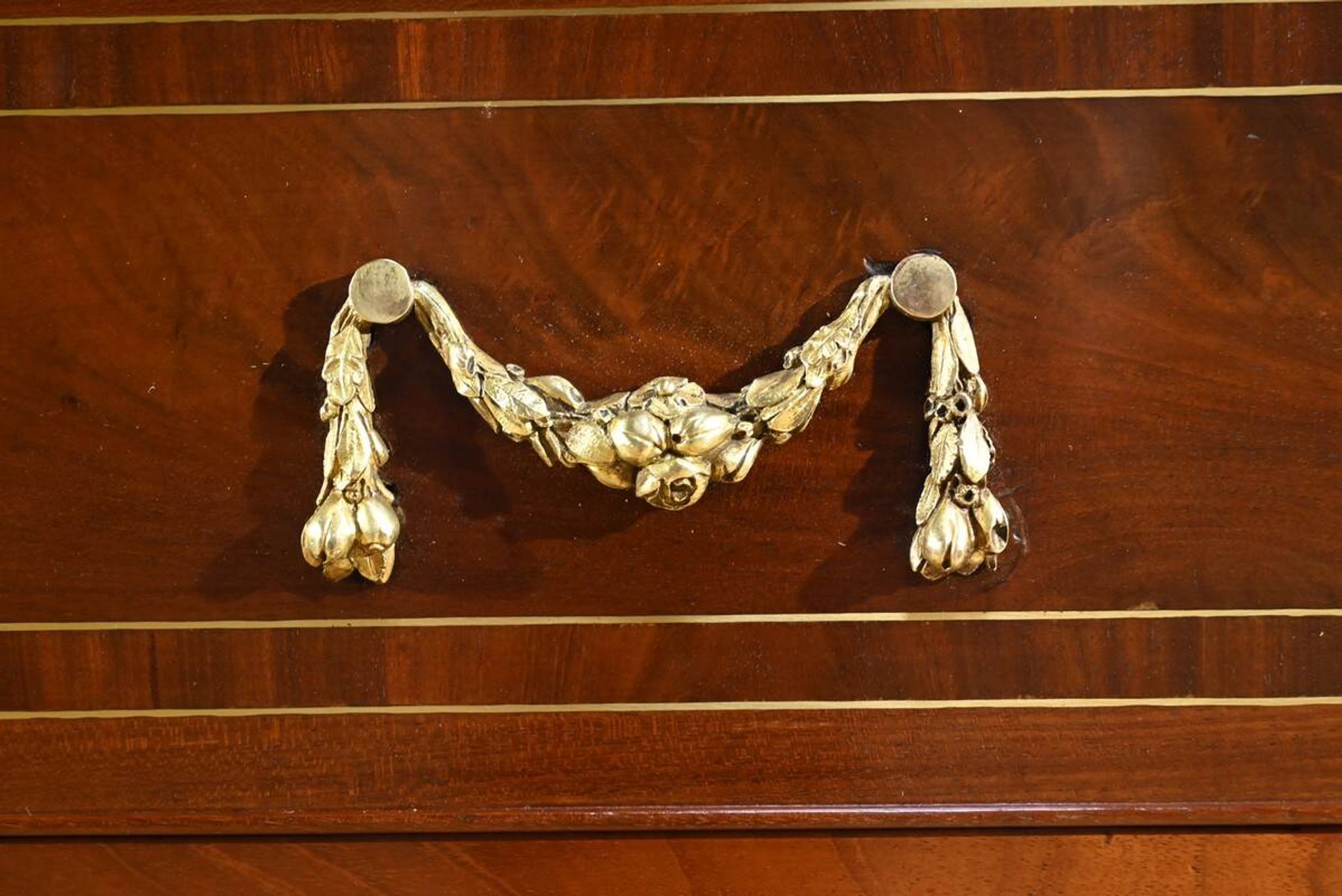 Rare Commode en Acajou, époque Louis XVI – 2ème partie XVIIIe