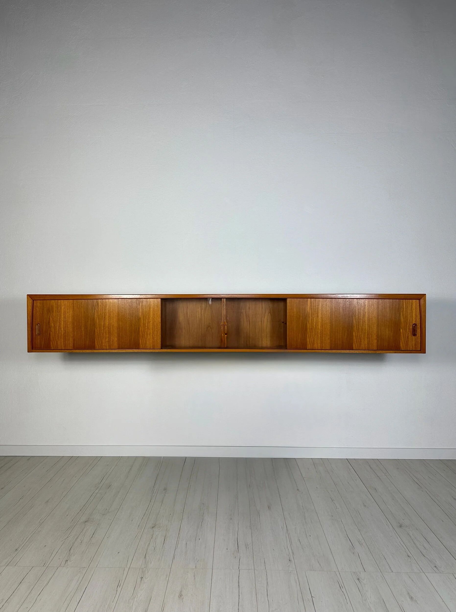 1960s vintage mid-century XL teak floating wall unit / wall-mounted sideboard / showcase by Bartels
