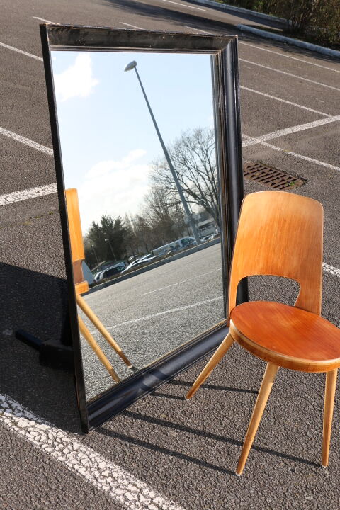 Rectangular black mirror 127Cm