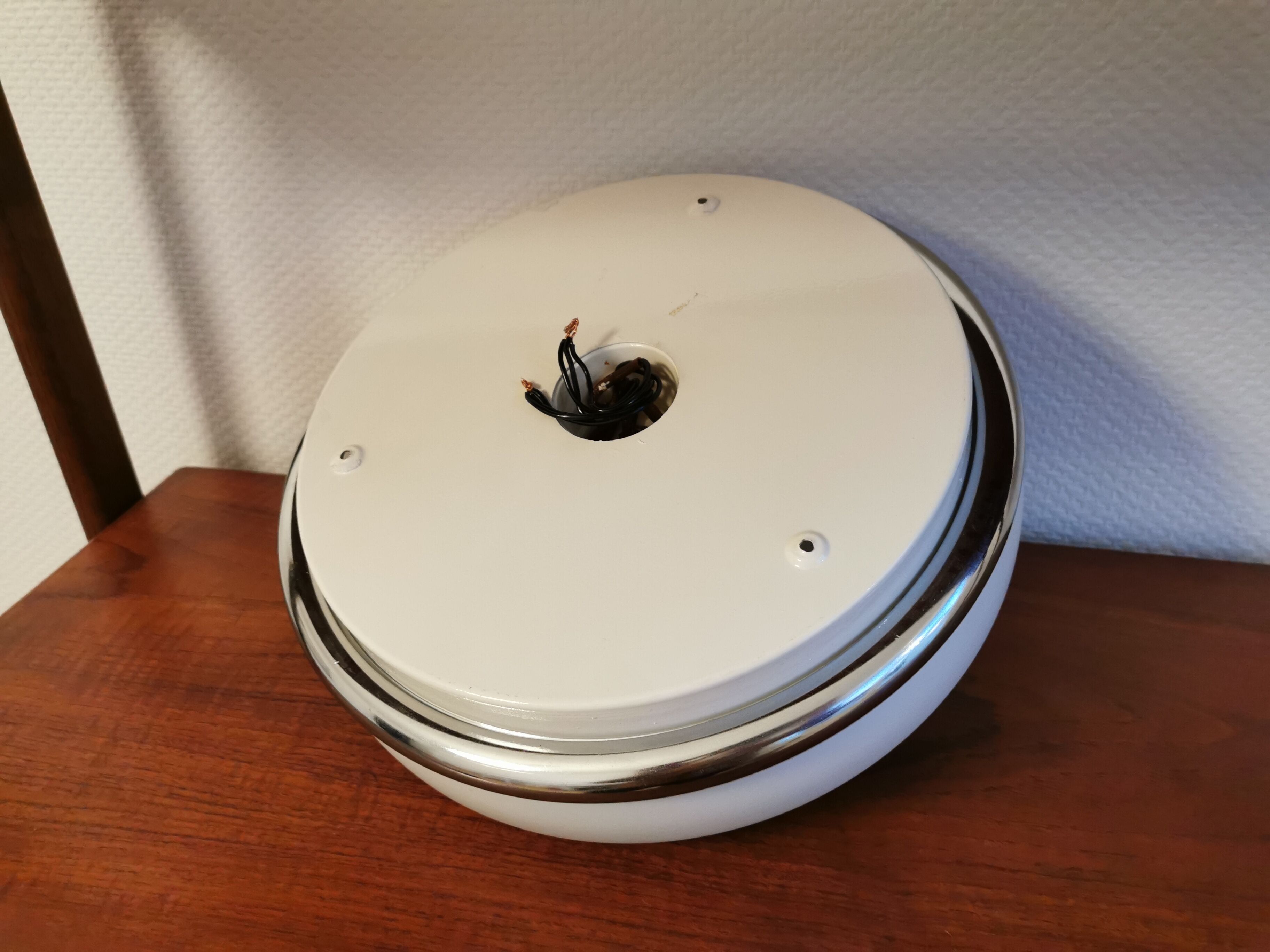 Vintage ceiling lamp in opaline design 70