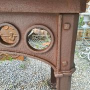 Industrial console table in cast iron and marble