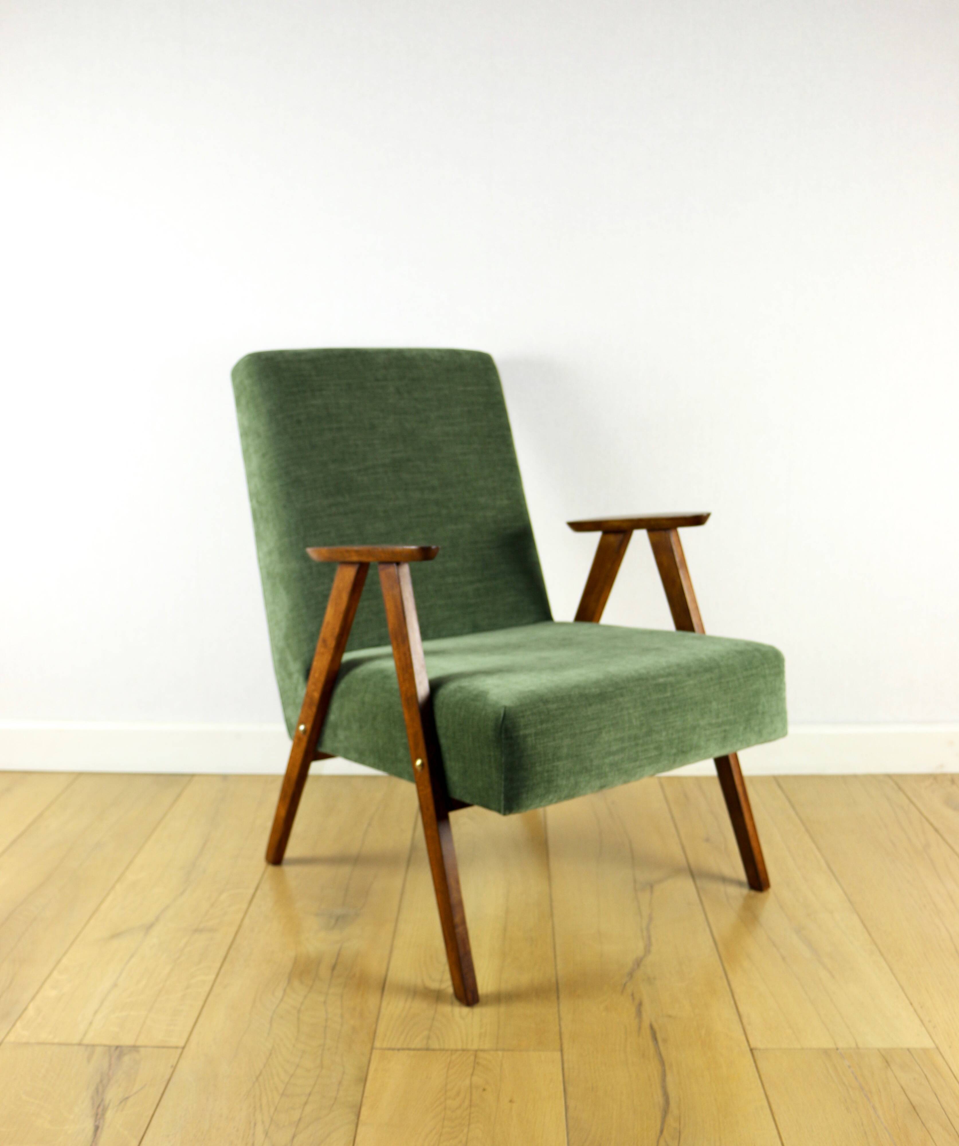 Classic green olive structural armchair like Chierowski