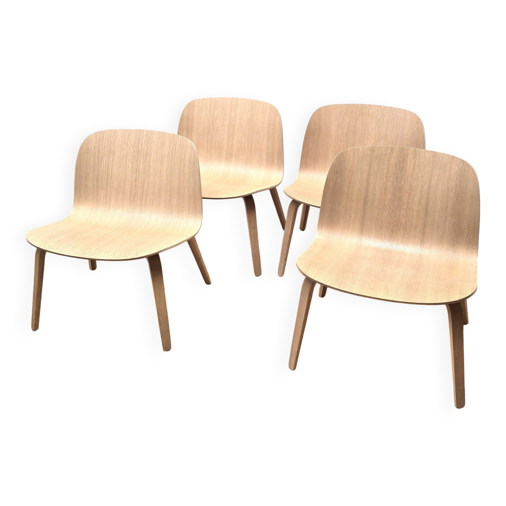 Set of 4 Muuto armchairs