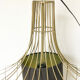 Pear-shaped gold wired suspension