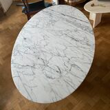 Restaurant to eat oval marble arabescato vintage Italy