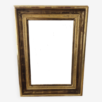 Patinated and worn 24 carat free-sheet gold frame