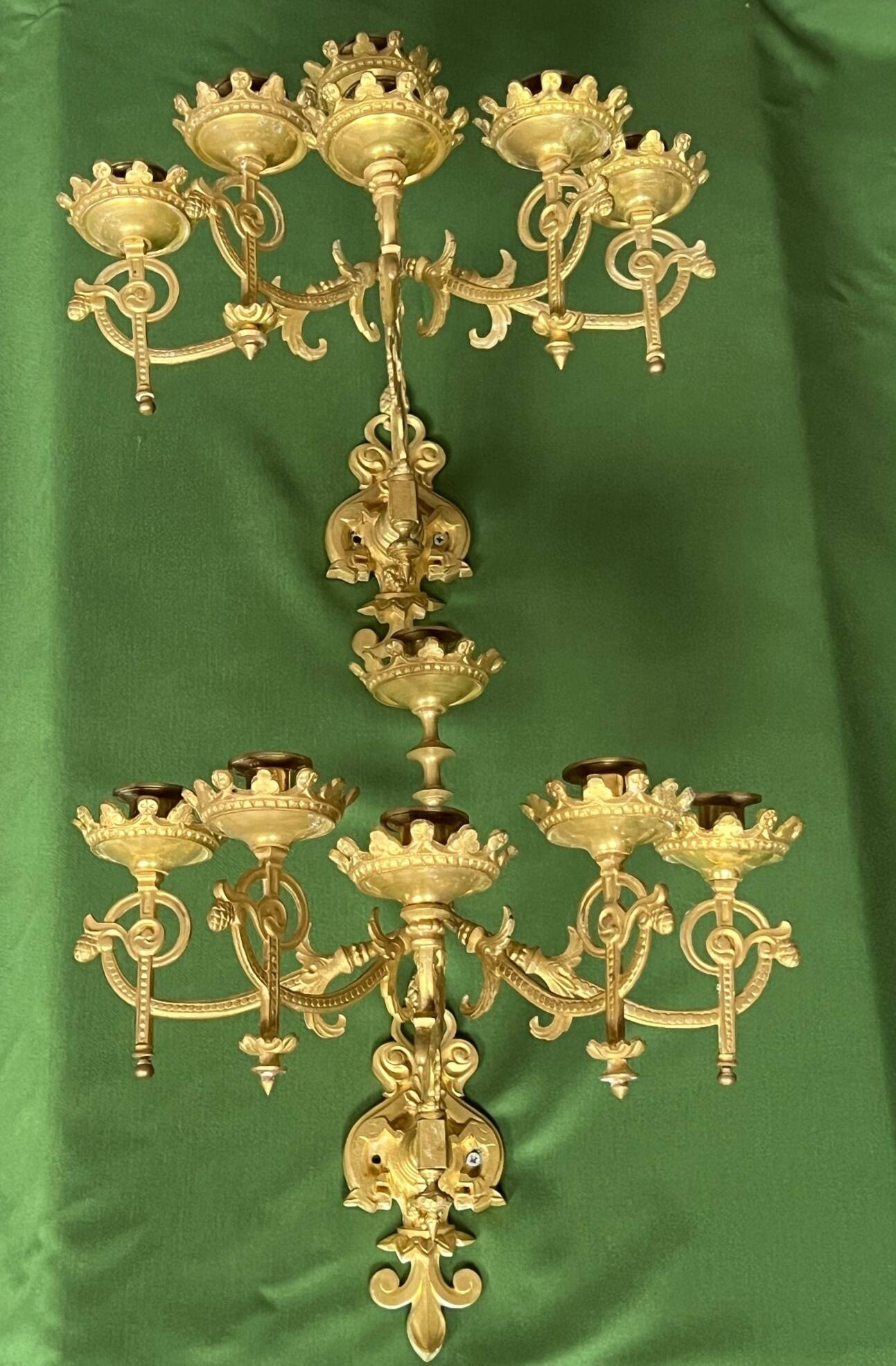 Pair of neo-Gothic wall sconces. Solid gilt bronze.