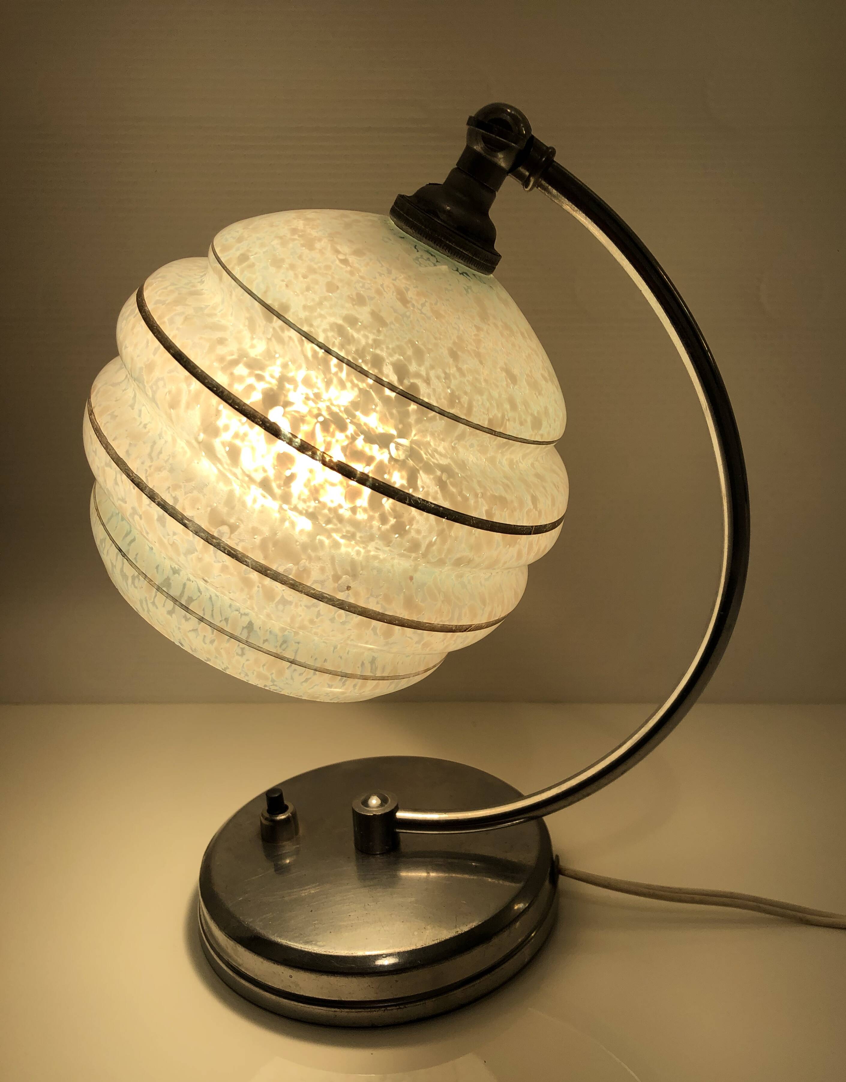 Art Deco adjustable desk or bedside lamp in chromed metal and Clichy globe