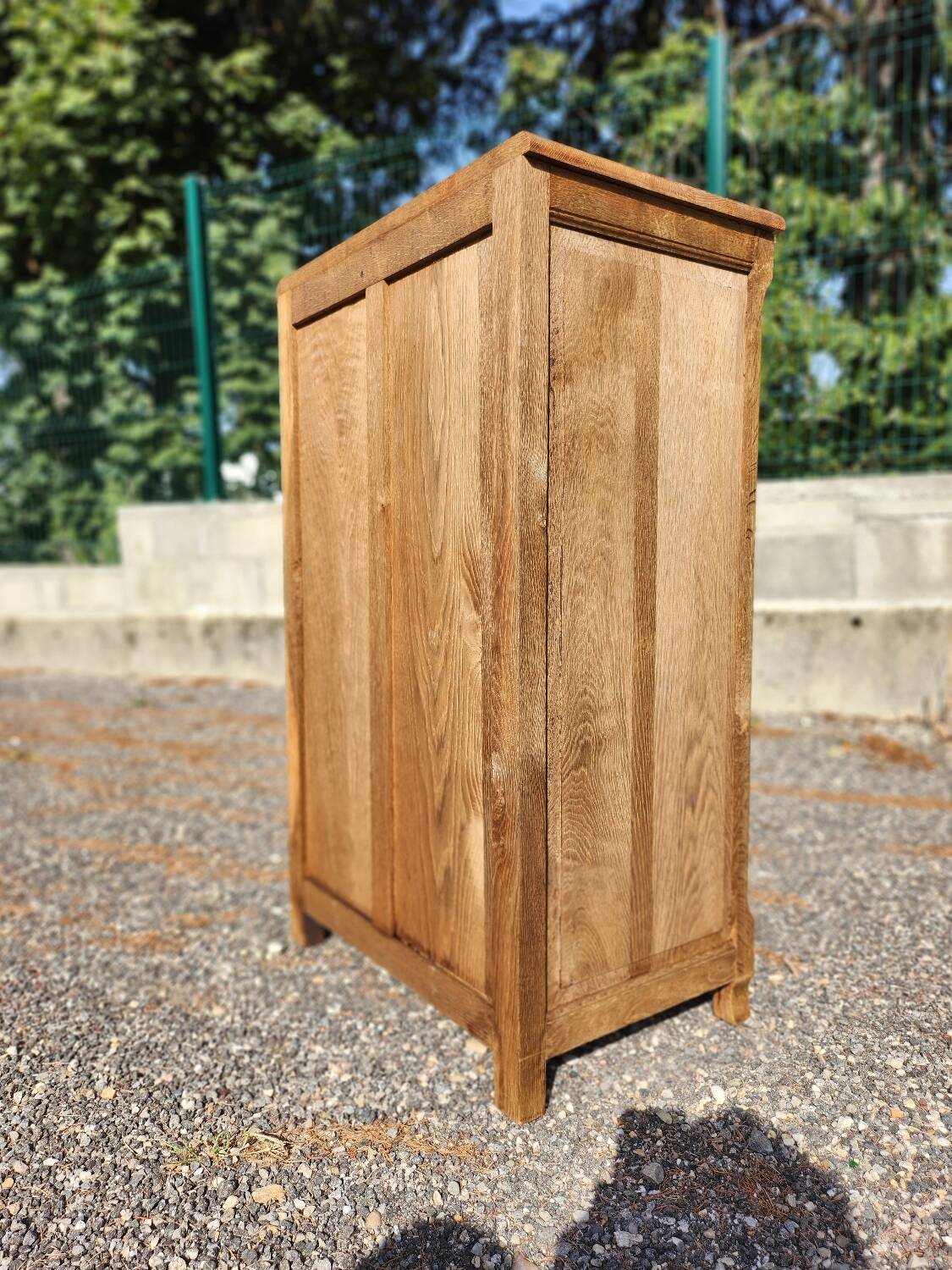 Old small vintage oak 1-door cabinet