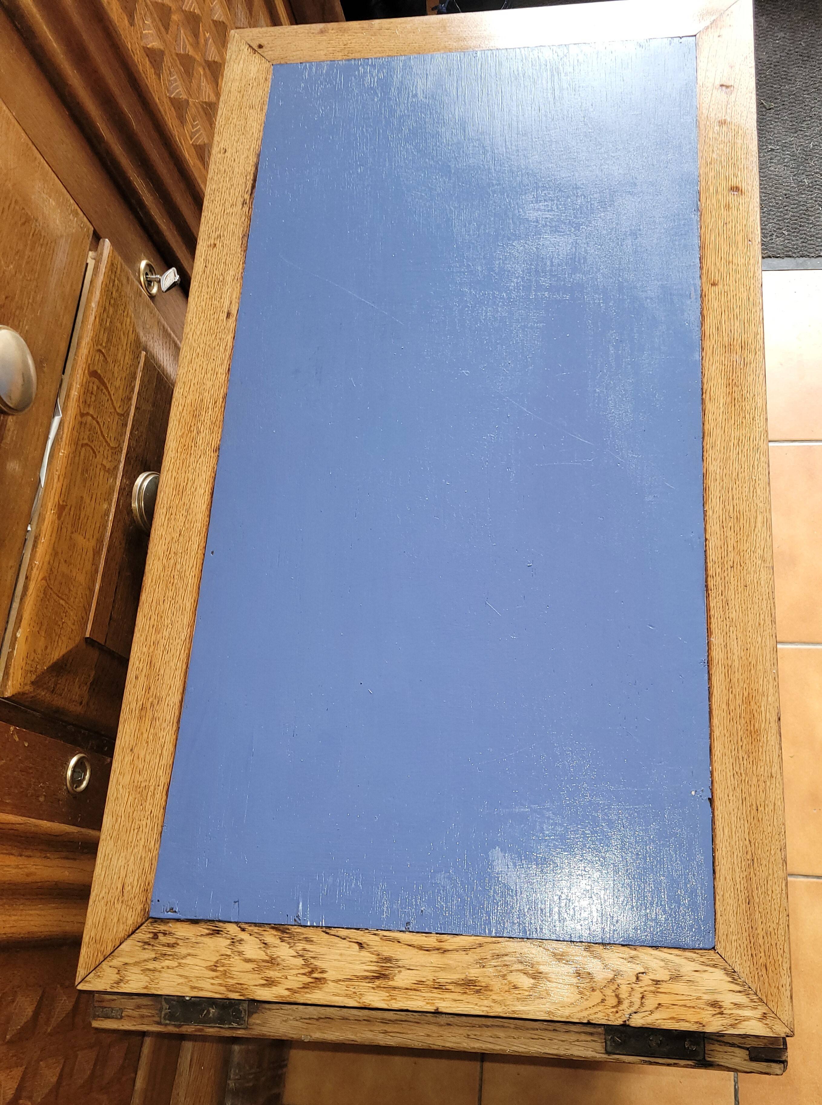 Children's desk 1950 - 1960 with extension and shelf