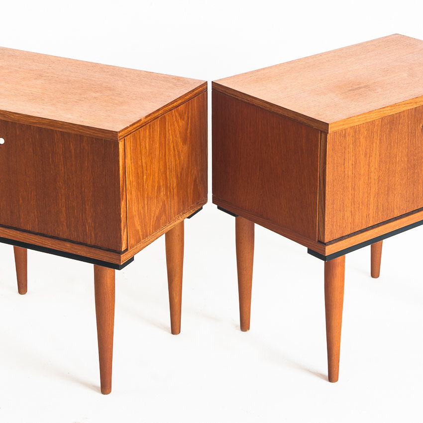 Pair of vintage / Mid Century bedside tables - France, 1960