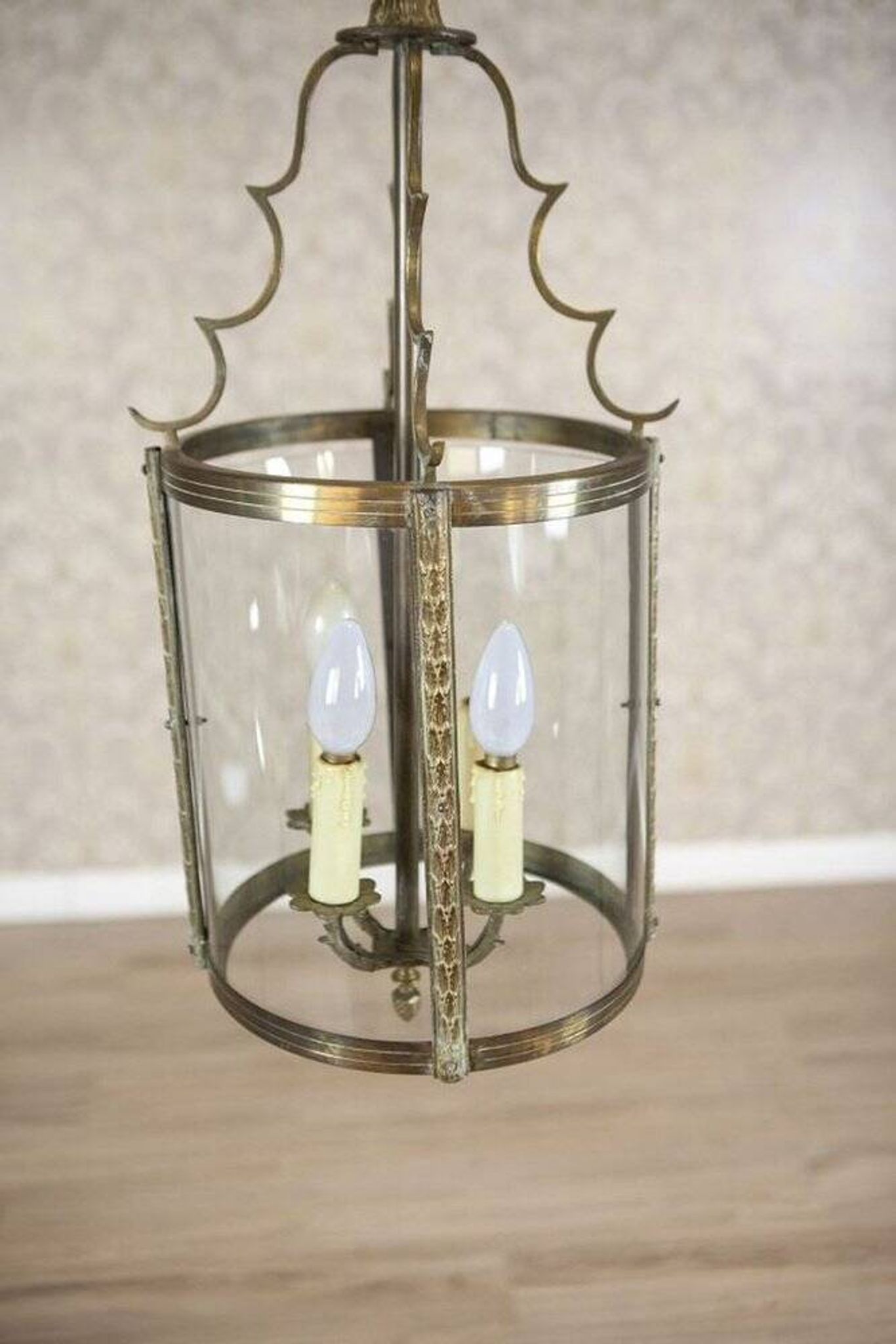 Suspension en métal et verre de style mi-siècle