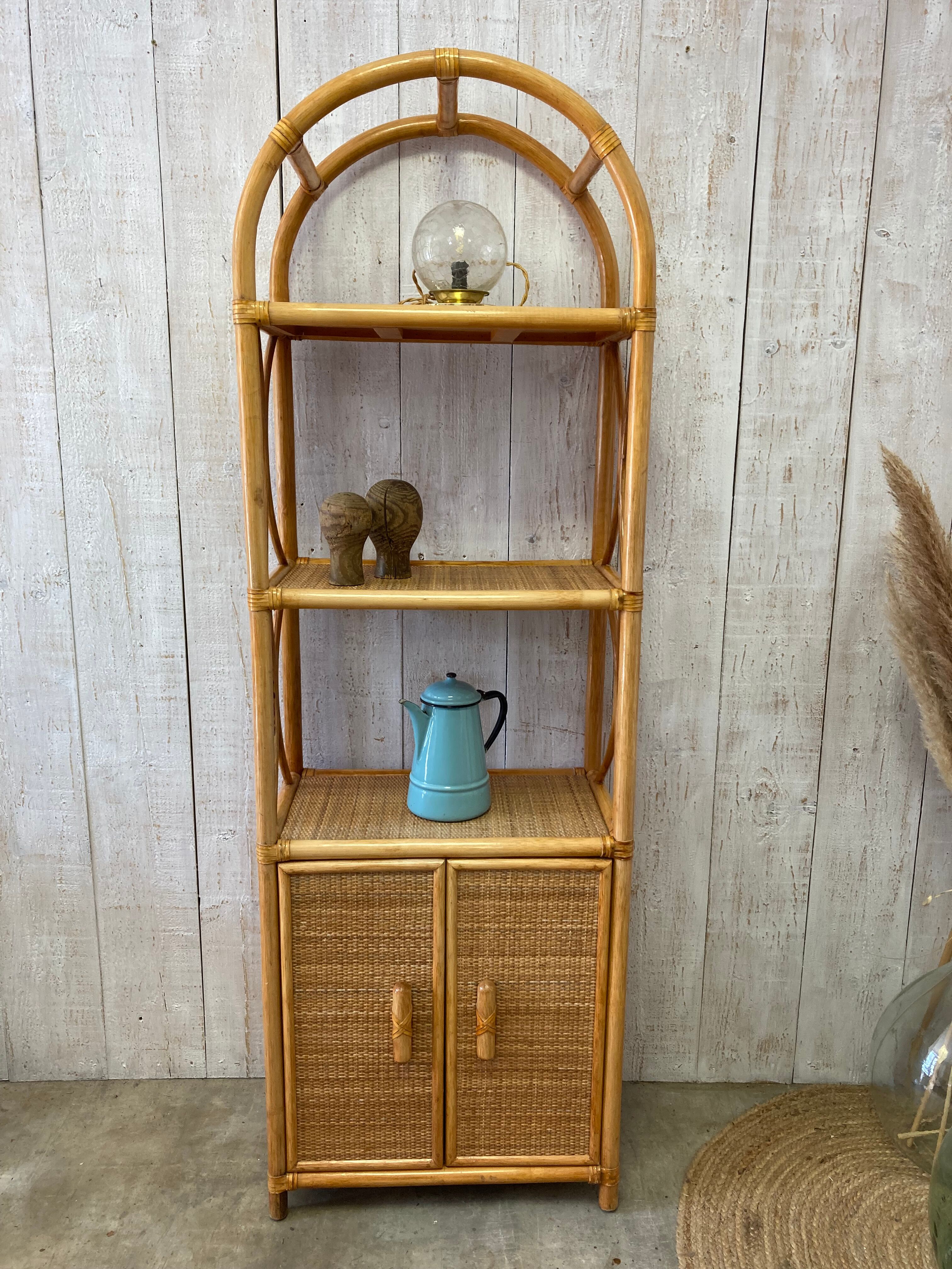 Vintage rattan floor