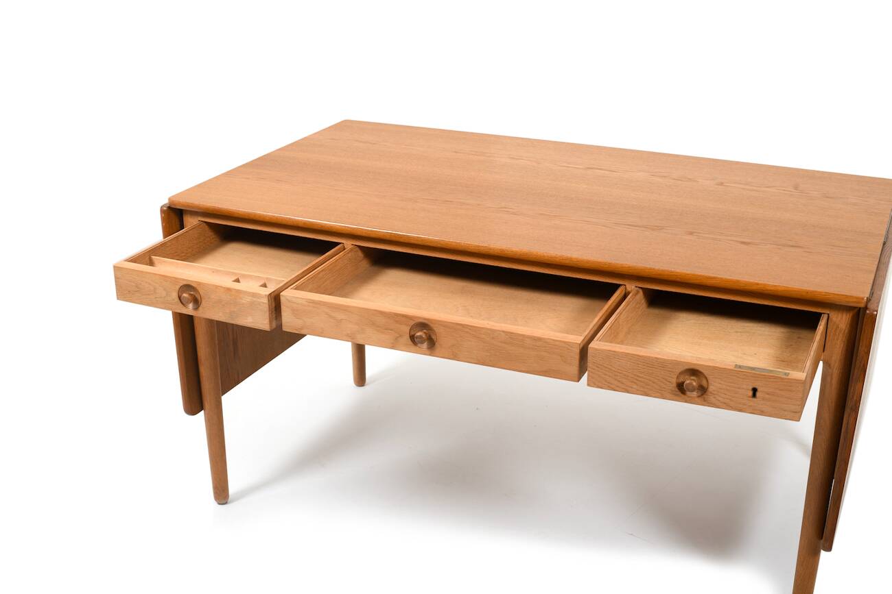 Fine Danish Hans J. Wegner Desk AT-305 Andreas Tuck 1950s.