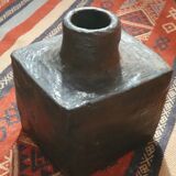 Vase argile ethnique