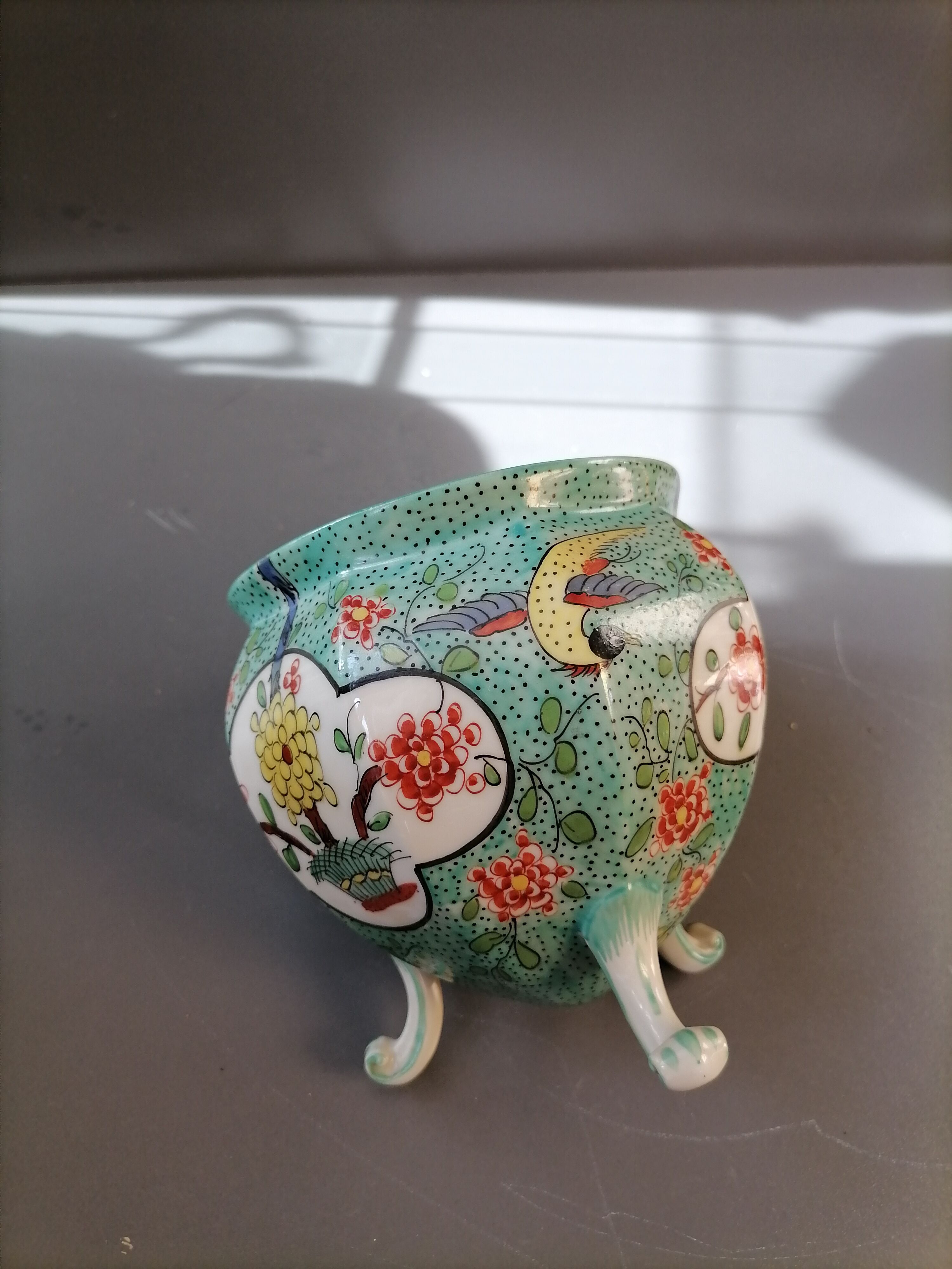 Ceramic pot cover