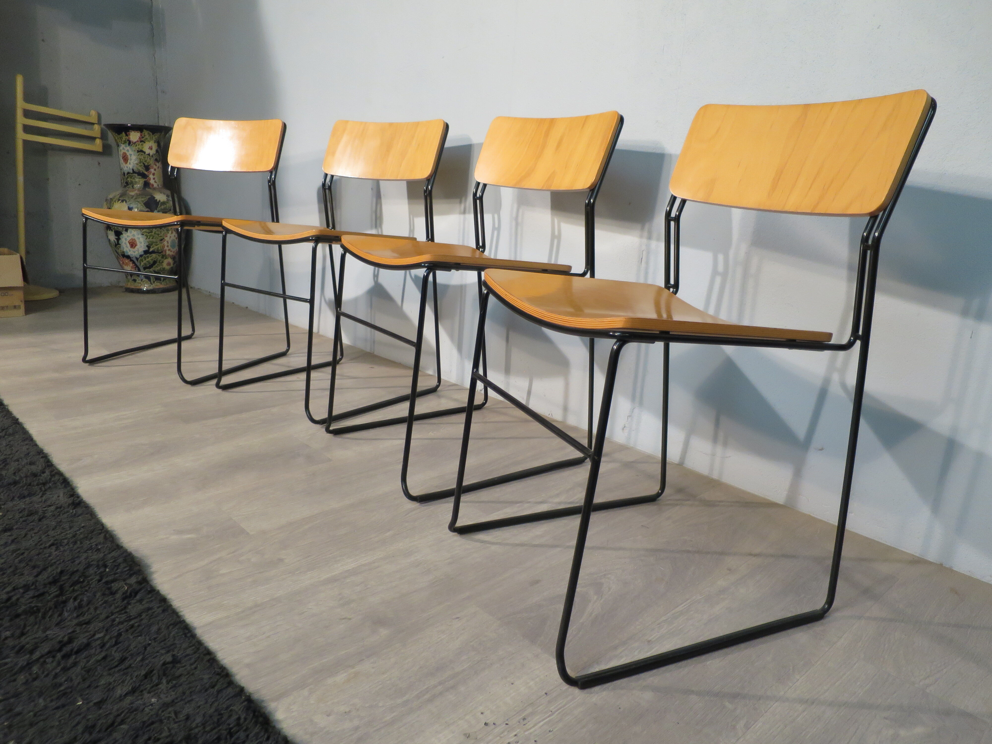 Set of 4 vintage "sultana" chairs