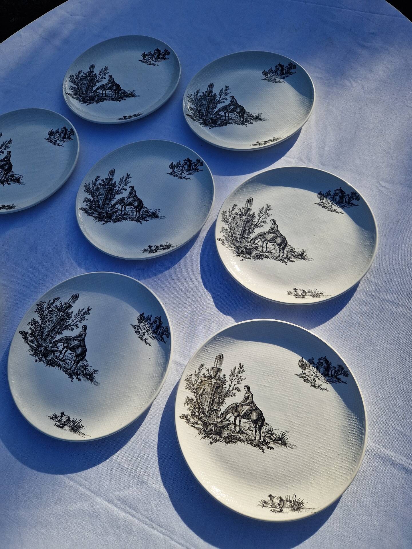 8 flat plates model Pastorale Salins manufacture