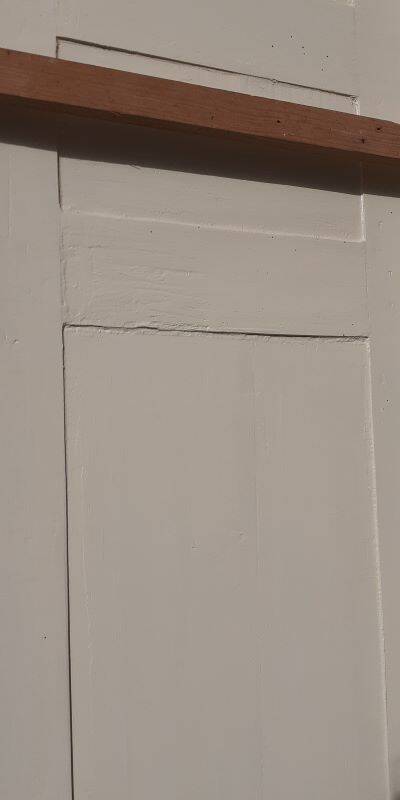 Pair of 19th-century cupboard doors and frame, woodwork