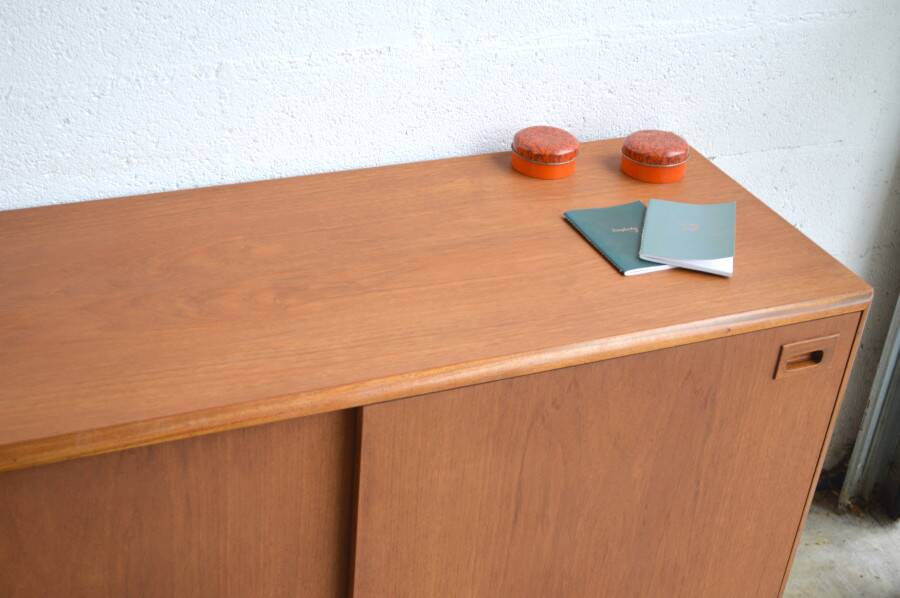 Danish teak sideboard * Sliding doors * 183 cm