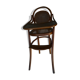 Chaise haute d'enfant cannée modèle début XXème Thonet