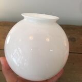 White glass globe ø20 cm