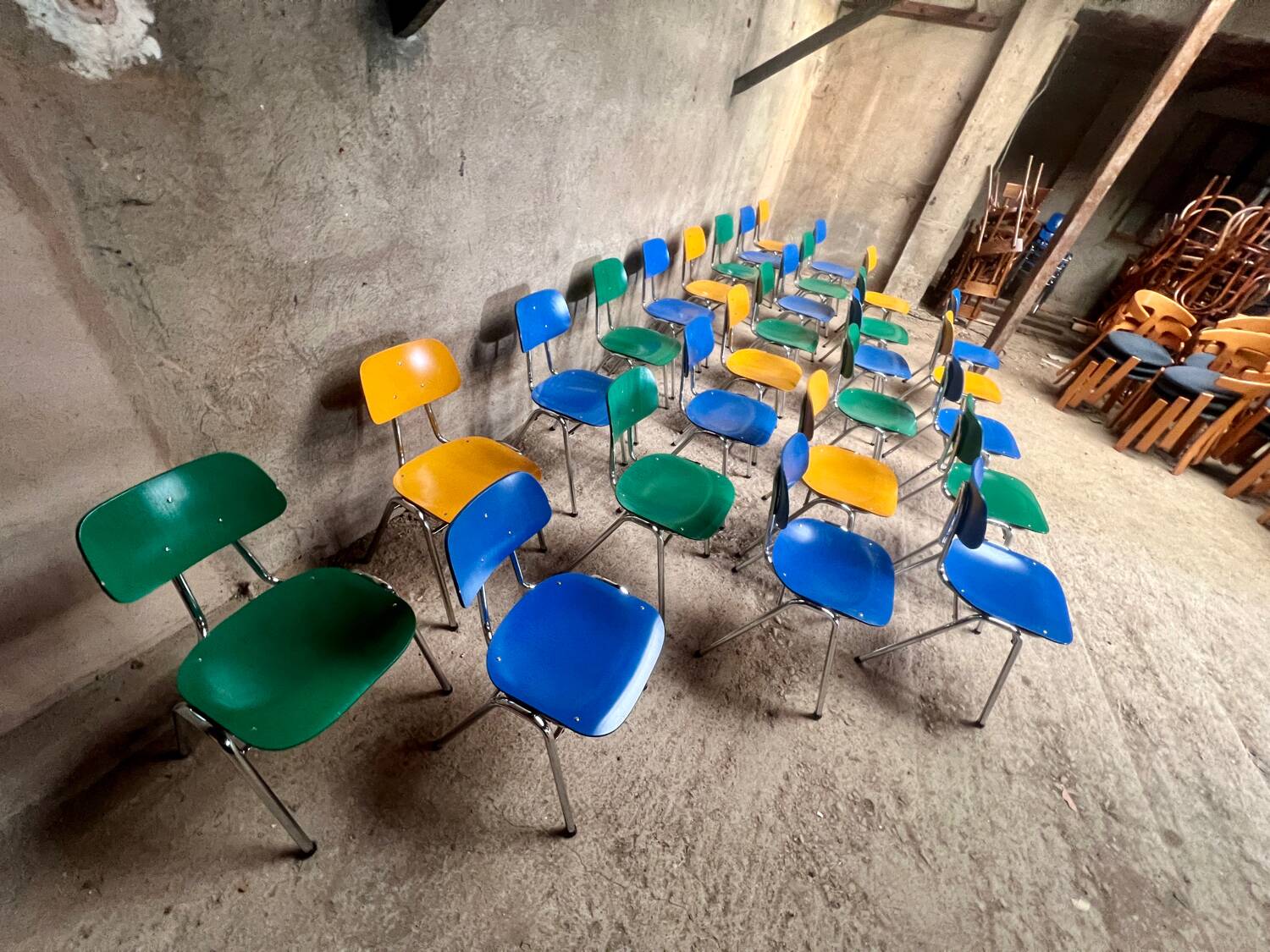59 vintage colorful chairs