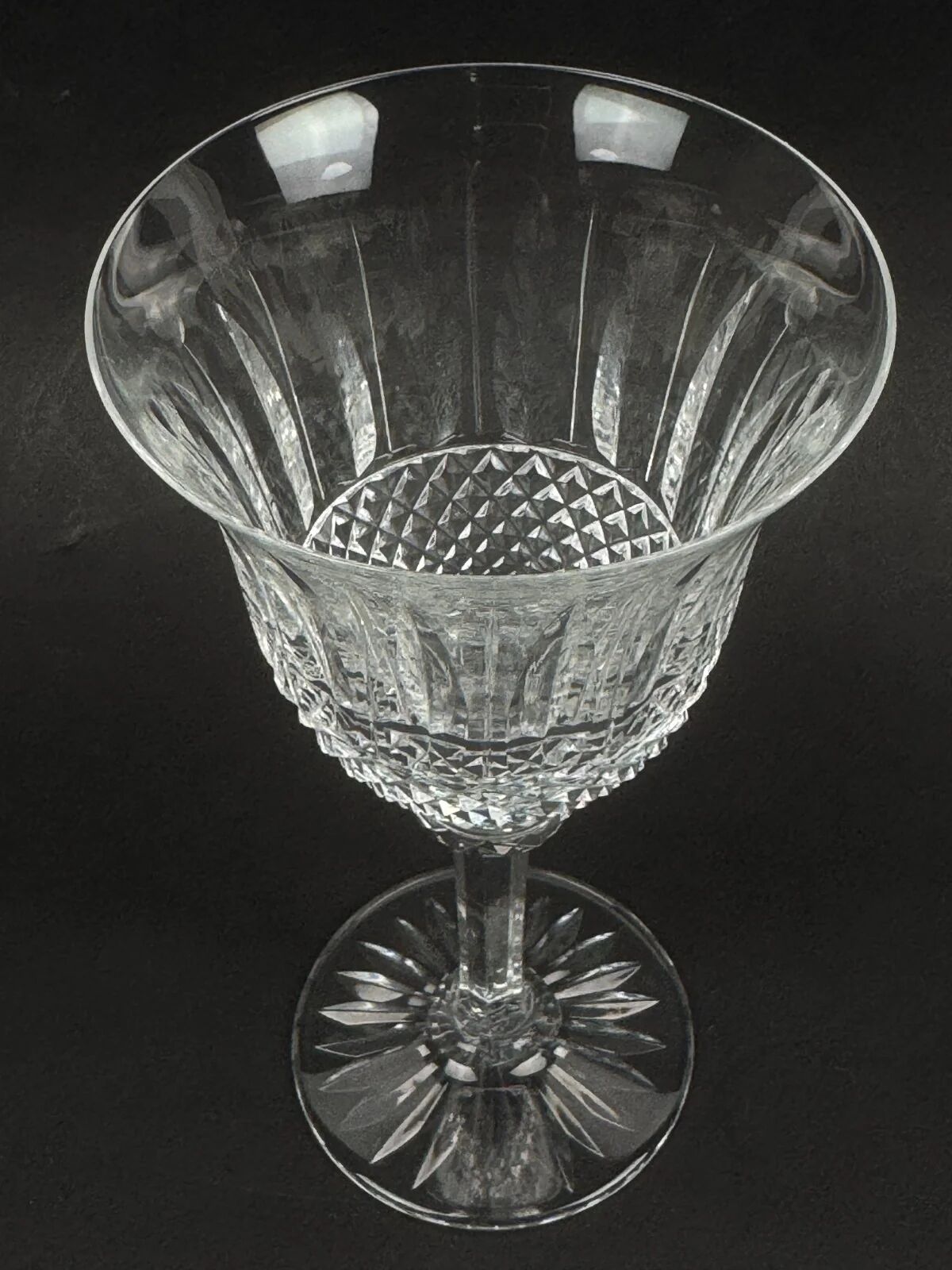 Saint-Louis, 6 cut crystal water glasses in the Tommy model, perfect condition.