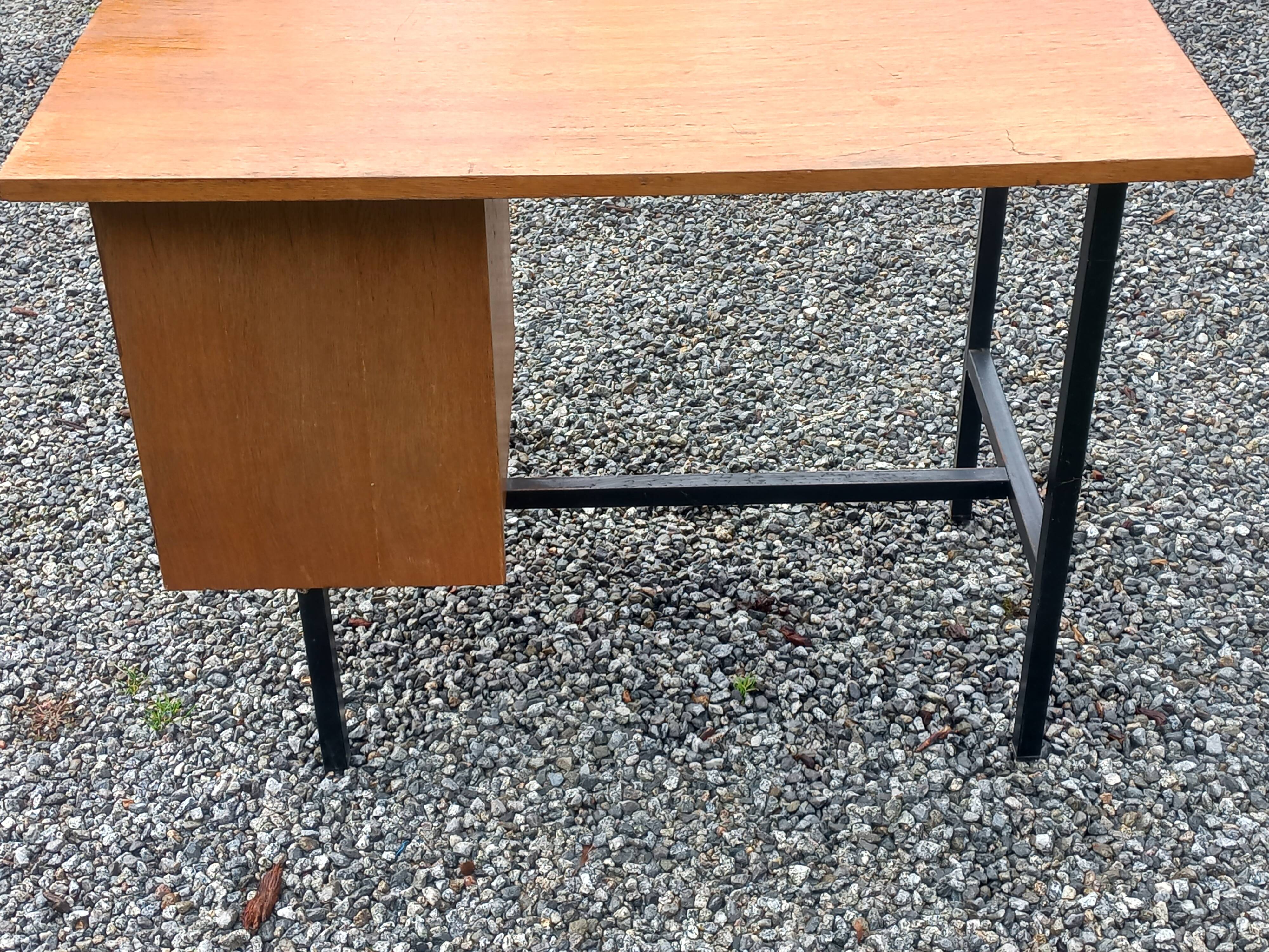 Vintage oak desk with a metallic base from the 1960s.