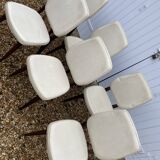 Chaises blanches vintage bois pied