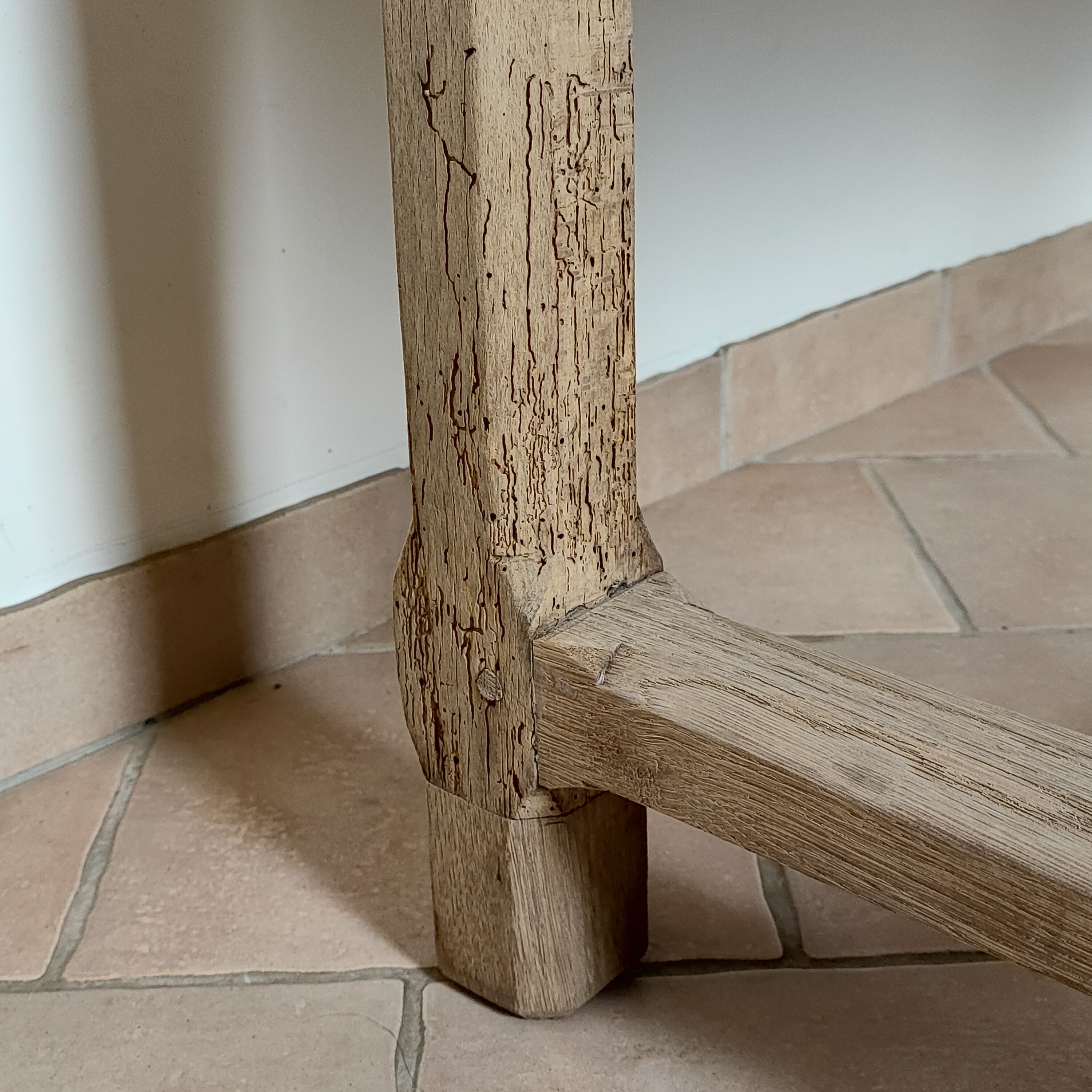 Farmhouse table