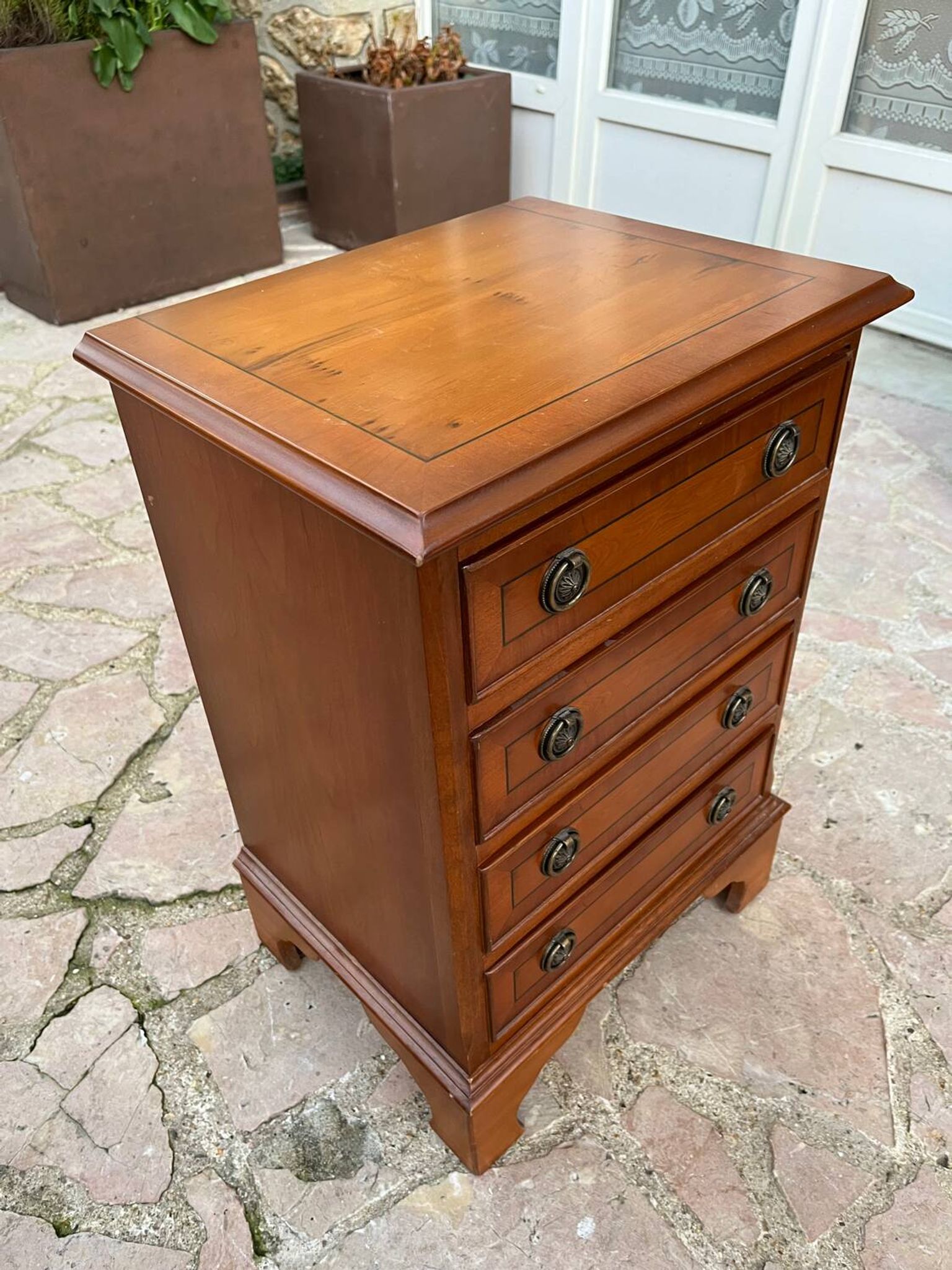 Petit chiffonnier 4 tiroirs