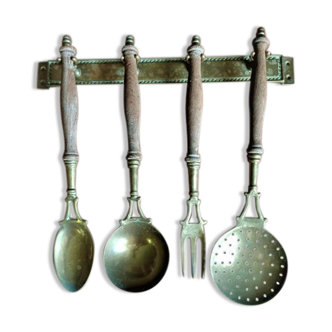 Old wall set utensils