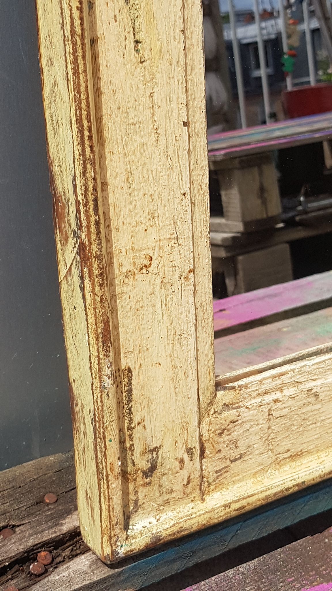 Miroir blanc casse bois vieux teck patine