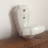 Patère en porcelaine