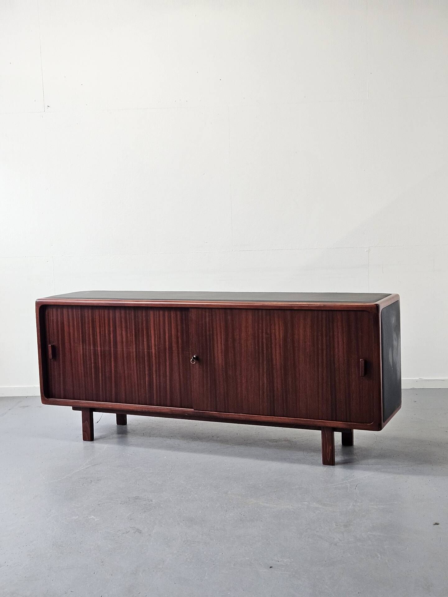 Enfilade vintage design en teck et cuir , années 70